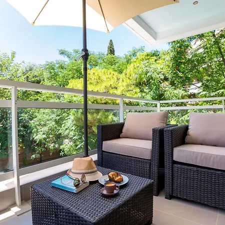 Lux 1-bedroom Apartement Next To The Sea In Voula *